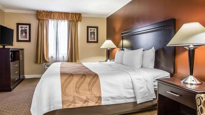 <b>Quality Inn O'Hare Airport Suite</b>. Images powered by <a href="https://iceportal.shijigroup.com/" title="IcePortal" target="_blank">IcePortal</a>.