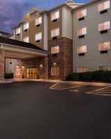 Comfort Suites