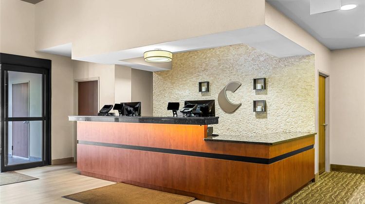 Comfort Suites Lobby