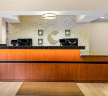 Comfort Suites Lobby