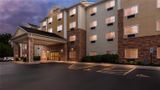<b>Comfort Suites Exterior</b>. Images powered by <a href="https://iceportal.shijigroup.com/" title="IcePortal" target="_blank">IcePortal</a>.