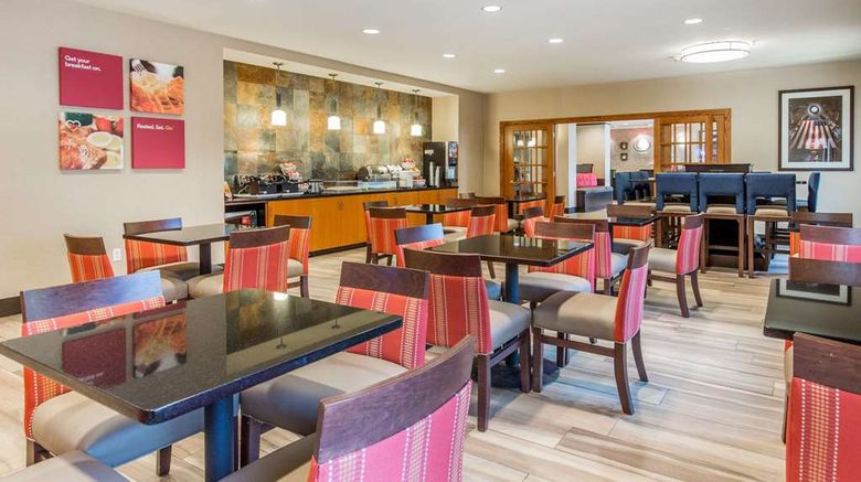 <b>Comfort Suites, Fairview Heights Restaurant</b>. Images powered by <a href="https://iceportal.shijigroup.com/" title="IcePortal" target="_blank">IcePortal</a>.