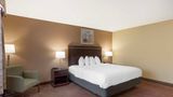 <b>Quality Inn & Suites Suite</b>. Images powered by <a href="https://iceportal.shijigroup.com/" title="IcePortal" target="_blank">IcePortal</a>.