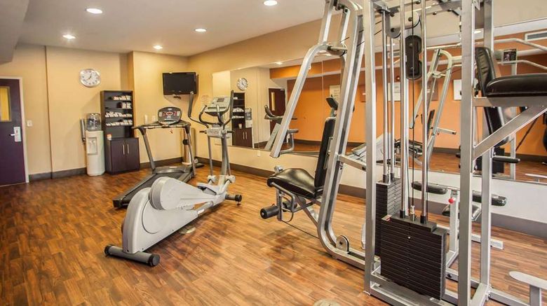 <b>Comfort Suites Health</b>. Images powered by <a href="https://iceportal.shijigroup.com/" title="IcePortal" target="_blank">IcePortal</a>.