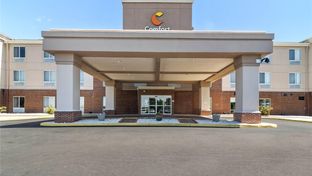 Comfort Suites