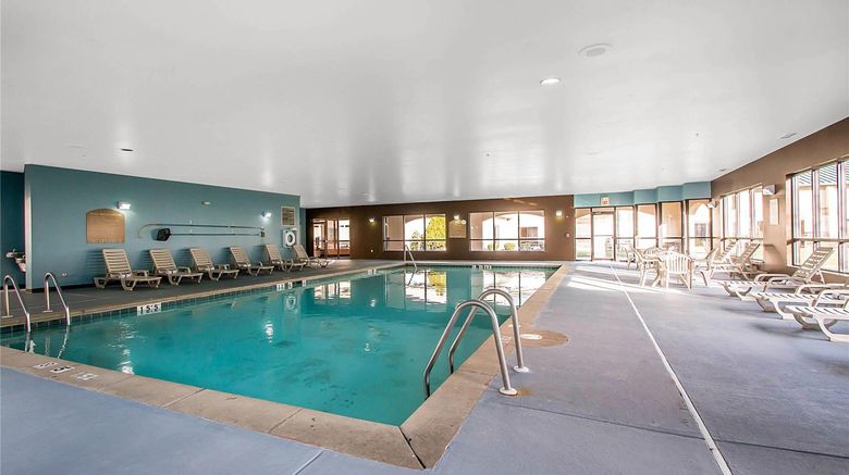 <b>Clarion Inn Elmhurst - Oakrbook Pool</b>. Images powered by <a href="https://iceportal.shijigroup.com/" title="IcePortal" target="_blank">IcePortal</a>.