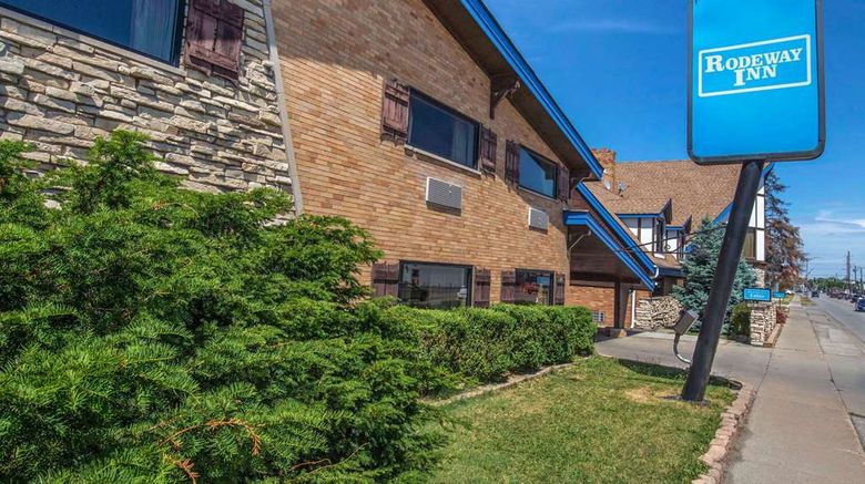 <b>Rodeway Inn Lyons Exterior</b>. Images powered by <a href="https://iceportal.shijigroup.com/" title="IcePortal" target="_blank">IcePortal</a>.