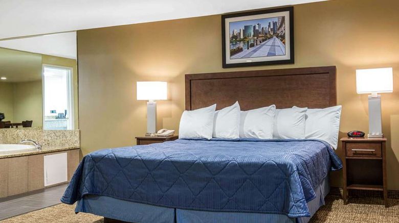 <b>Rodeway Inn Lyons Suite</b>. Images powered by <a href="https://iceportal.shijigroup.com/" title="IcePortal" target="_blank">IcePortal</a>.