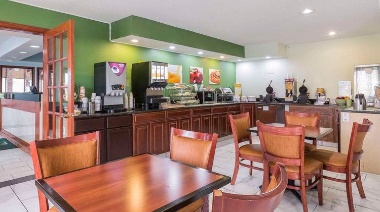 Quality Inn Sycamore Restaurant