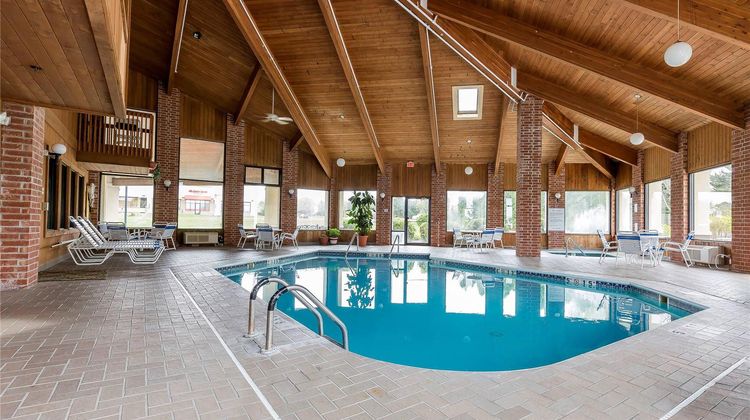 Quality Inn Sycamore Pool