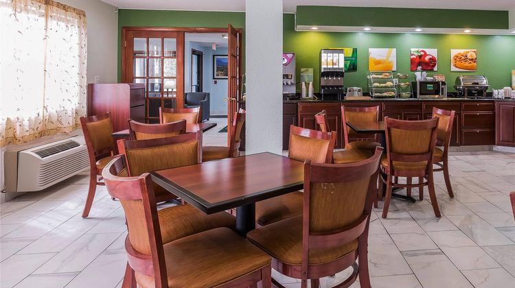 Quality Inn Sycamore Restaurant