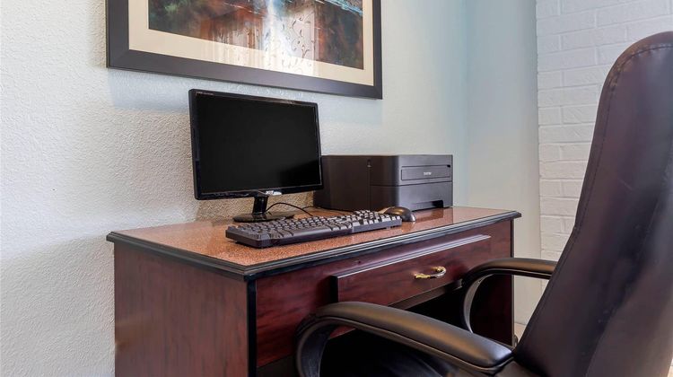Quality Inn Sycamore Other