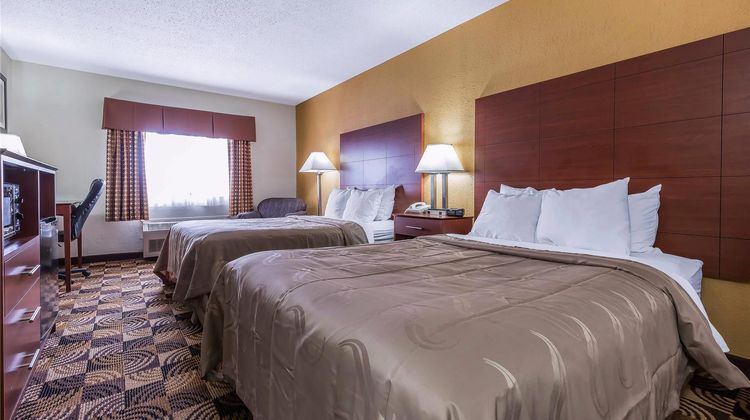 Quality Inn Sycamore Room