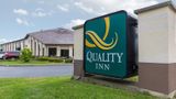<b>Quality Inn Sycamore Exterior</b>. Images powered by <a href="https://iceportal.shijigroup.com/" title="IcePortal" target="_blank">IcePortal</a>.