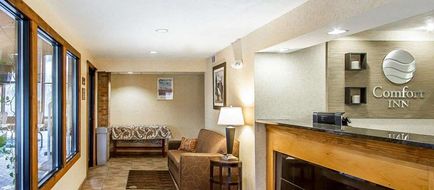 Quality Inn Lobby