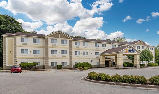 Comfort Inn & Suites Exterior