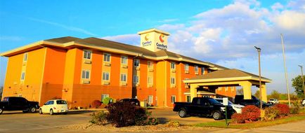 Comfort Inn & Suites Exterior