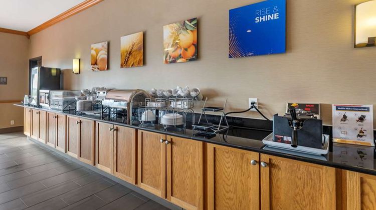 Comfort Inn and Suites Greenville I-70 Restaurant