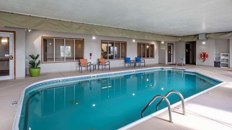 Comfort Inn and Suites Greenville I-70 Pool