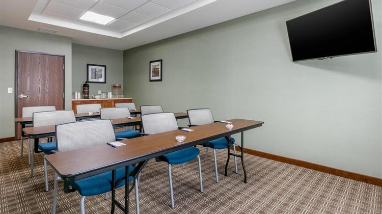 Comfort Inn and Suites Marion I-57 Meeting