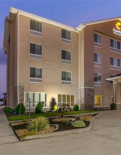 Comfort Inn and Suites Marion I-57