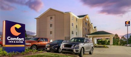 Comfort Inn and Suites Marion I-57 Exterior