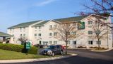 <b>Quality Inn Exterior</b>. Images powered by <a href="https://iceportal.shijigroup.com/" title="IcePortal" target="_blank">IcePortal</a>.