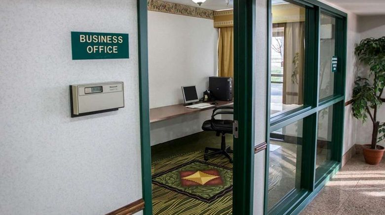 <b>Quality Inn Other</b>. Images powered by <a href="https://iceportal.shijigroup.com/" title="IcePortal" target="_blank">IcePortal</a>.