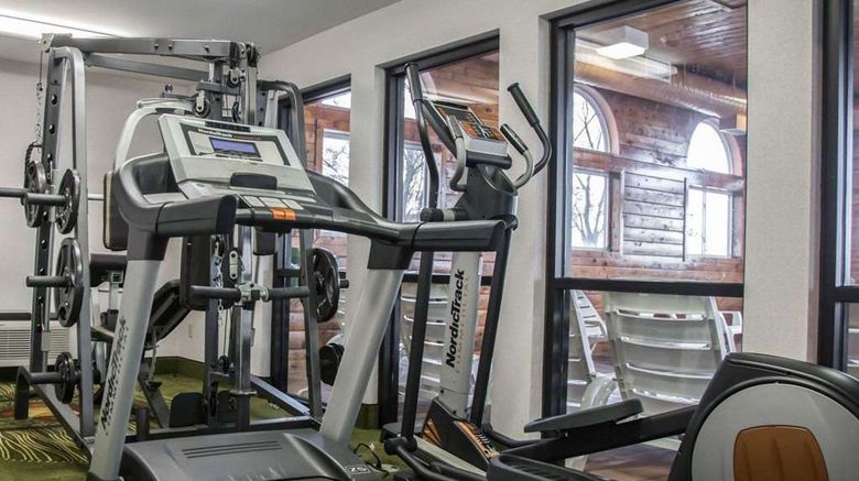 <b>Quality Inn Health</b>. Images powered by <a href="https://iceportal.shijigroup.com/" title="IcePortal" target="_blank">IcePortal</a>.