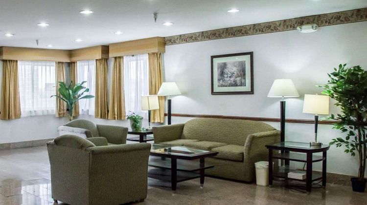 Quality Inn Lobby