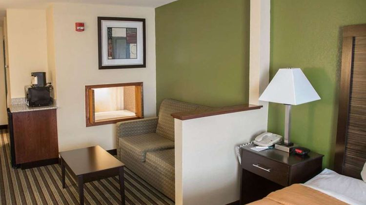 Quality Inn Suite