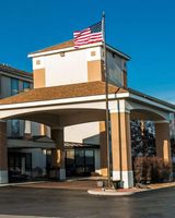 Quality Inn & Suites Cahokia