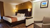 <b>Quality Inn & Suites Cahokia Room</b>. Images powered by <a href="https://iceportal.shijigroup.com/" title="IcePortal" target="_blank">IcePortal</a>.