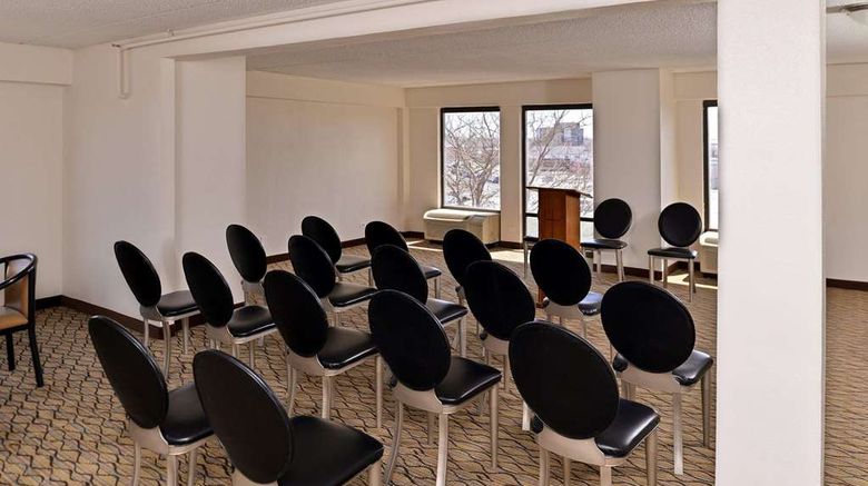 <b>Quality Inn & Suites Matteson Meeting</b>. Images powered by <a href="https://iceportal.shijigroup.com/" title="IcePortal" target="_blank">IcePortal</a>.