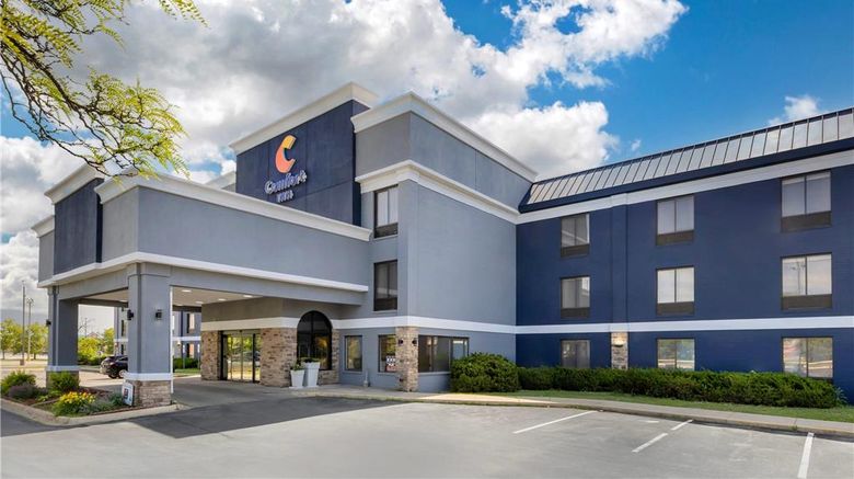 <b>Comfort Inn Exterior</b>. Images powered by <a href="https://iceportal.shijigroup.com/" title="IcePortal" target="_blank">IcePortal</a>.