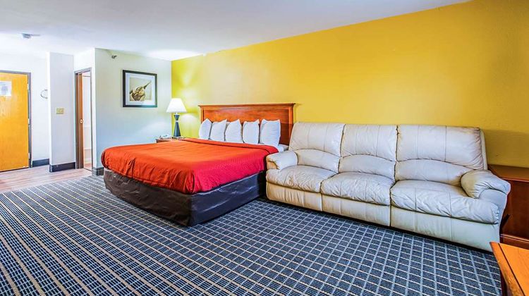 Quality Inn Carbondale Suite
