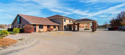 Quality Inn Carbondale Exterior