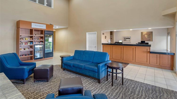 Comfort Suites, Normal Lobby
