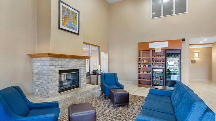 Comfort Suites, Normal Lobby