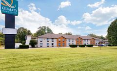 Quality Inn & Suites Metropolis
