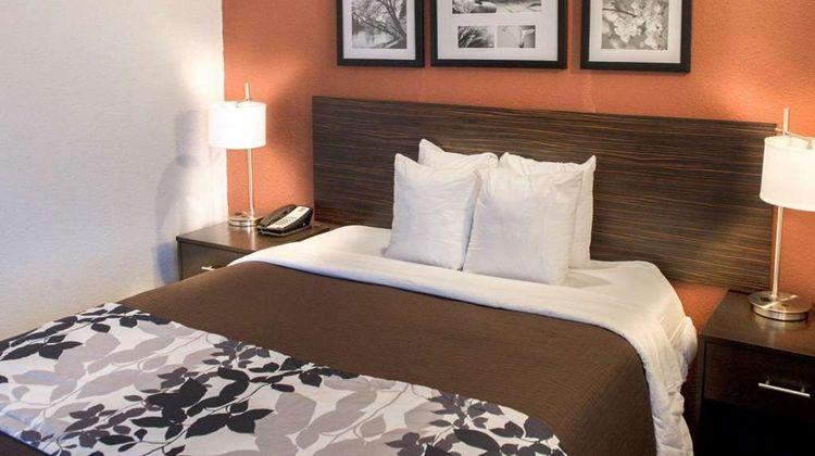 Sleep Inn O'Fallon Room
