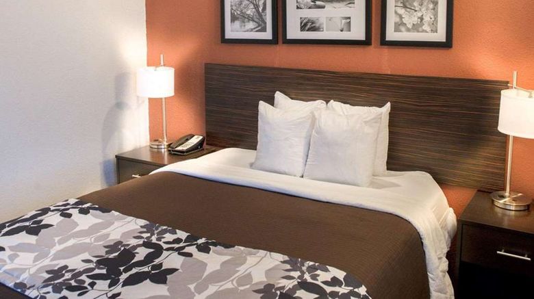 <b>Sleep Inn O'Fallon Room</b>. Images powered by <a href="https://iceportal.shijigroup.com/" title="IcePortal" target="_blank">IcePortal</a>.