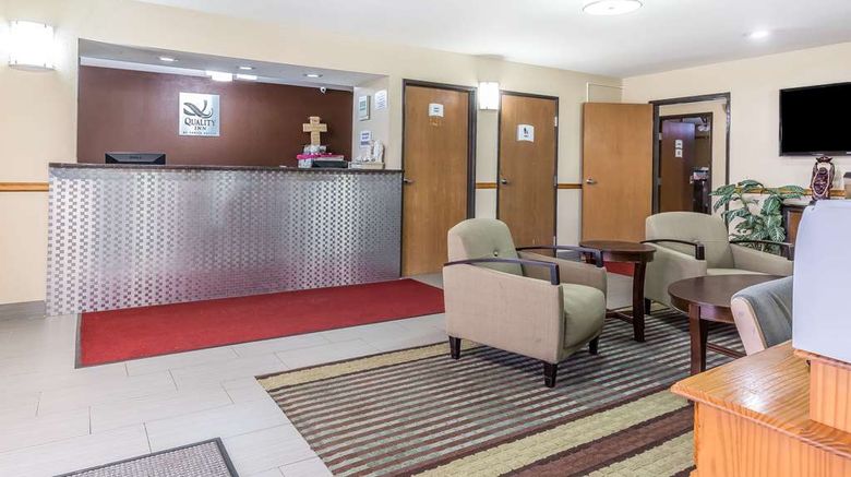 Quality Inn Lobby. Images powered by <a href="https://iceportal.shijigroup.com" target="_blank" rel="noopener">Ice Portal</a>.
