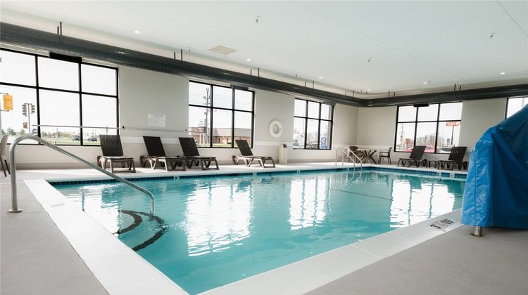 Comfort Suites Effingham Central Pool