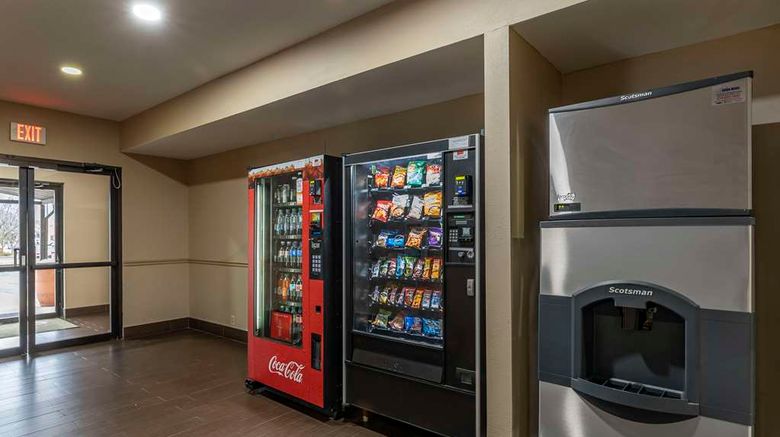 <b>Comfort Inn Other</b>. Images powered by <a href="https://iceportal.shijigroup.com/" title="IcePortal" target="_blank">IcePortal</a>.