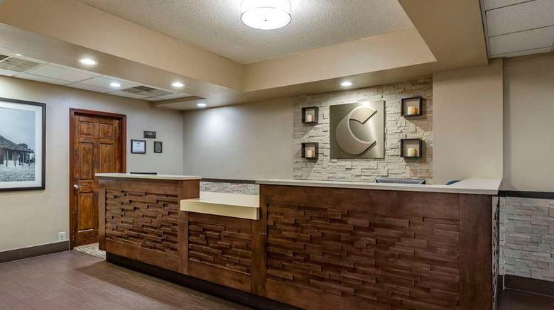 <b>Comfort Inn Lobby</b>. Images powered by <a href="https://iceportal.shijigroup.com/" title="IcePortal" target="_blank">IcePortal</a>.