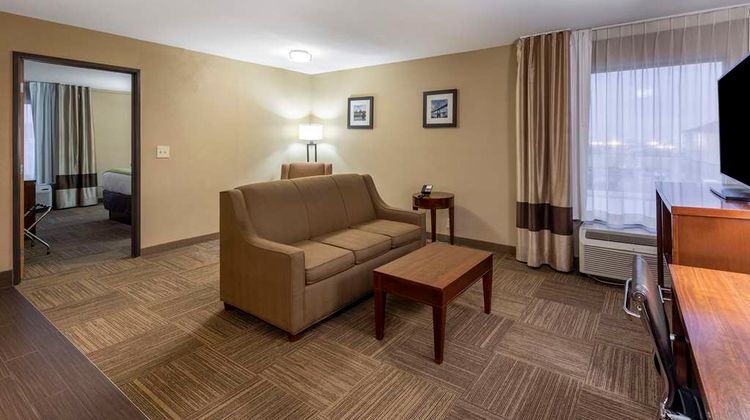 Comfort Inn Suite