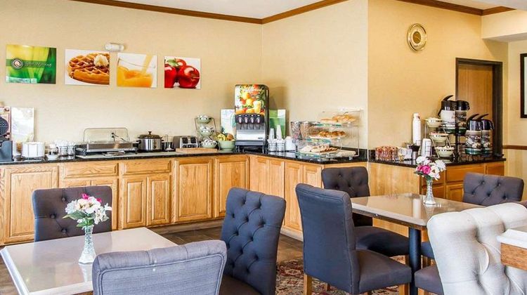 Quality Inn Pontiac Restaurant