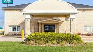 Quality Inn Pontiac