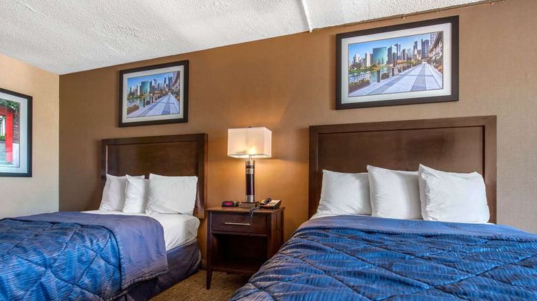 <b>Rodeway Inn Chicago North Shore Lincolnwood Room</b>. Images powered by <a href="https://iceportal.shijigroup.com/" title="IcePortal" target="_blank">IcePortal</a>.